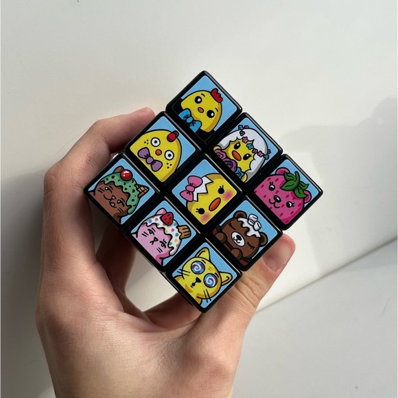 Moriah Elizabeth Official Limited Edition Rubik's Cube Rubix Fidget Toy RARE - Picture 4 of 7